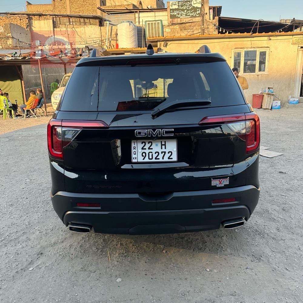 GMC Acadia